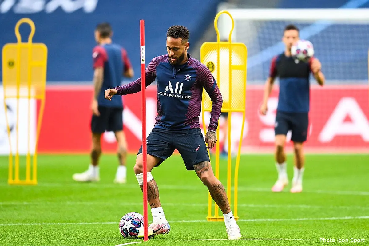 psg neymar va changer de sponsor adieu la virgule icon 1265265034292851