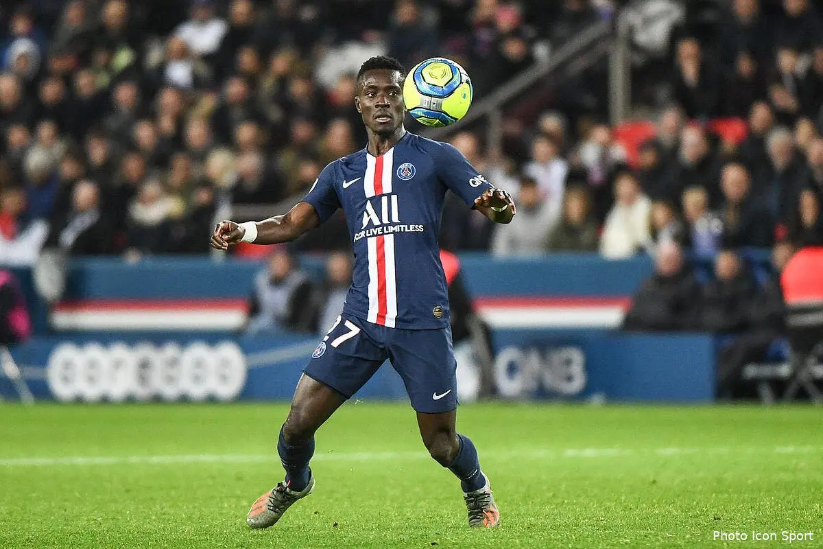 psg ou est passe le gueye du real il repond avec franchise icon dib 120120 12 56276273