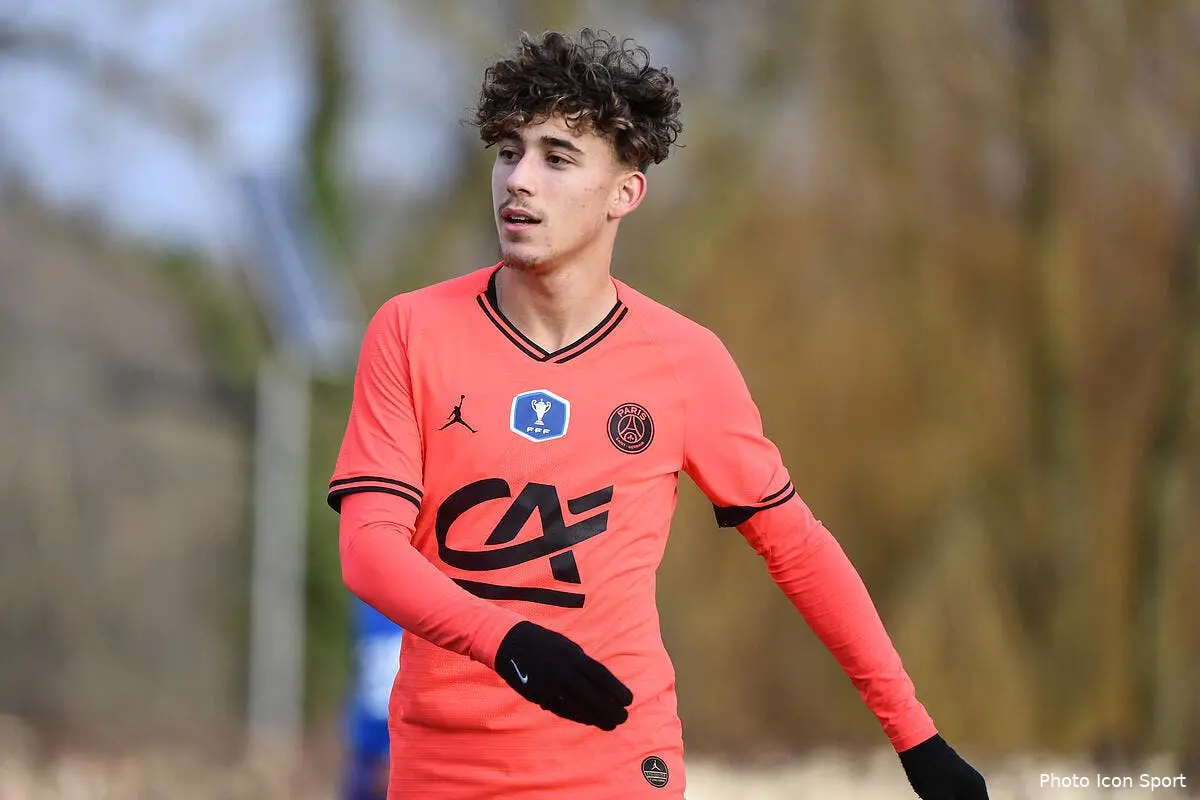 psg paris fait une ultime promesse a aouchiche icon dib 151219 11 23286953