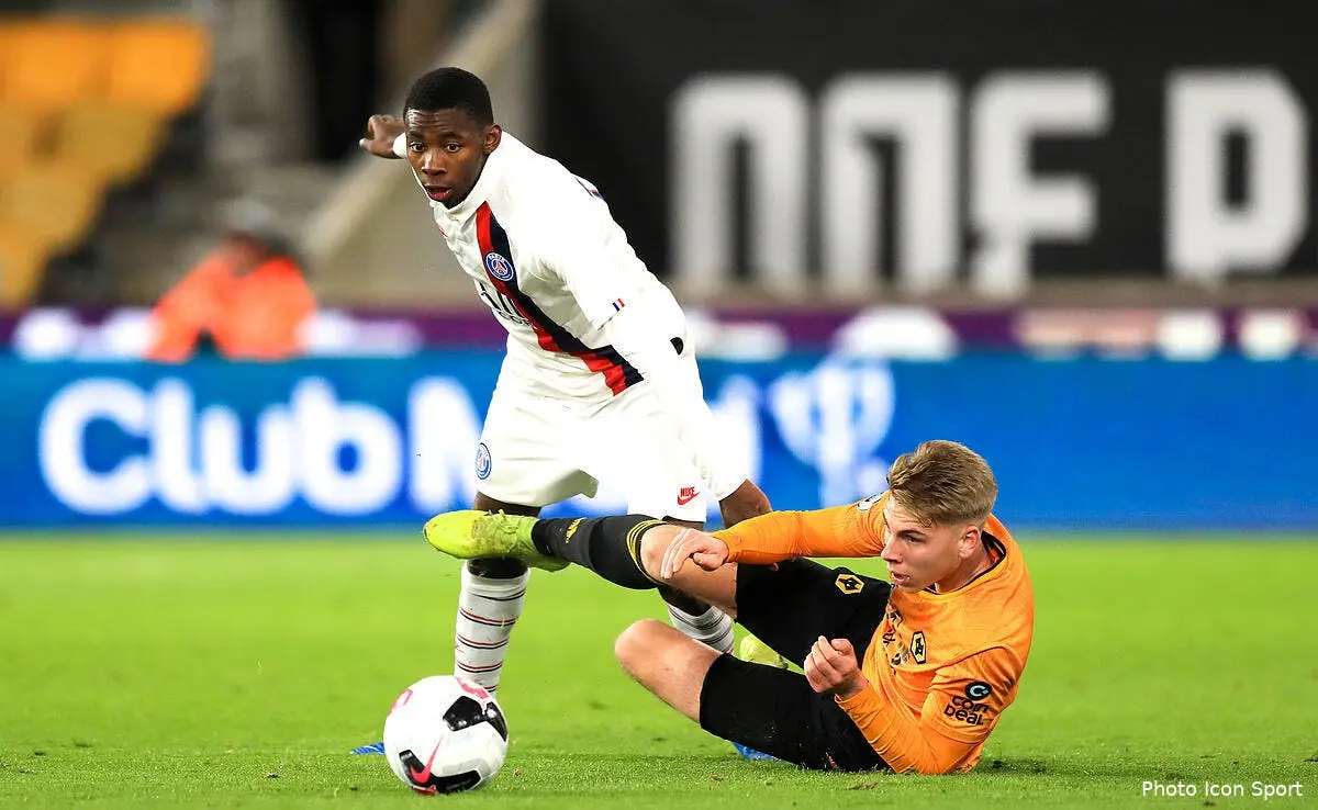 psg paris signe un joueur pas au niveau il part deja icon 48475485289215
