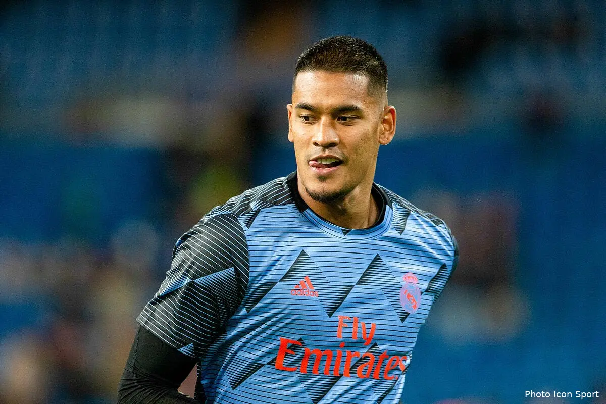 psg paris supplie le real madrid de lui acheter areola icon am19213 006281589