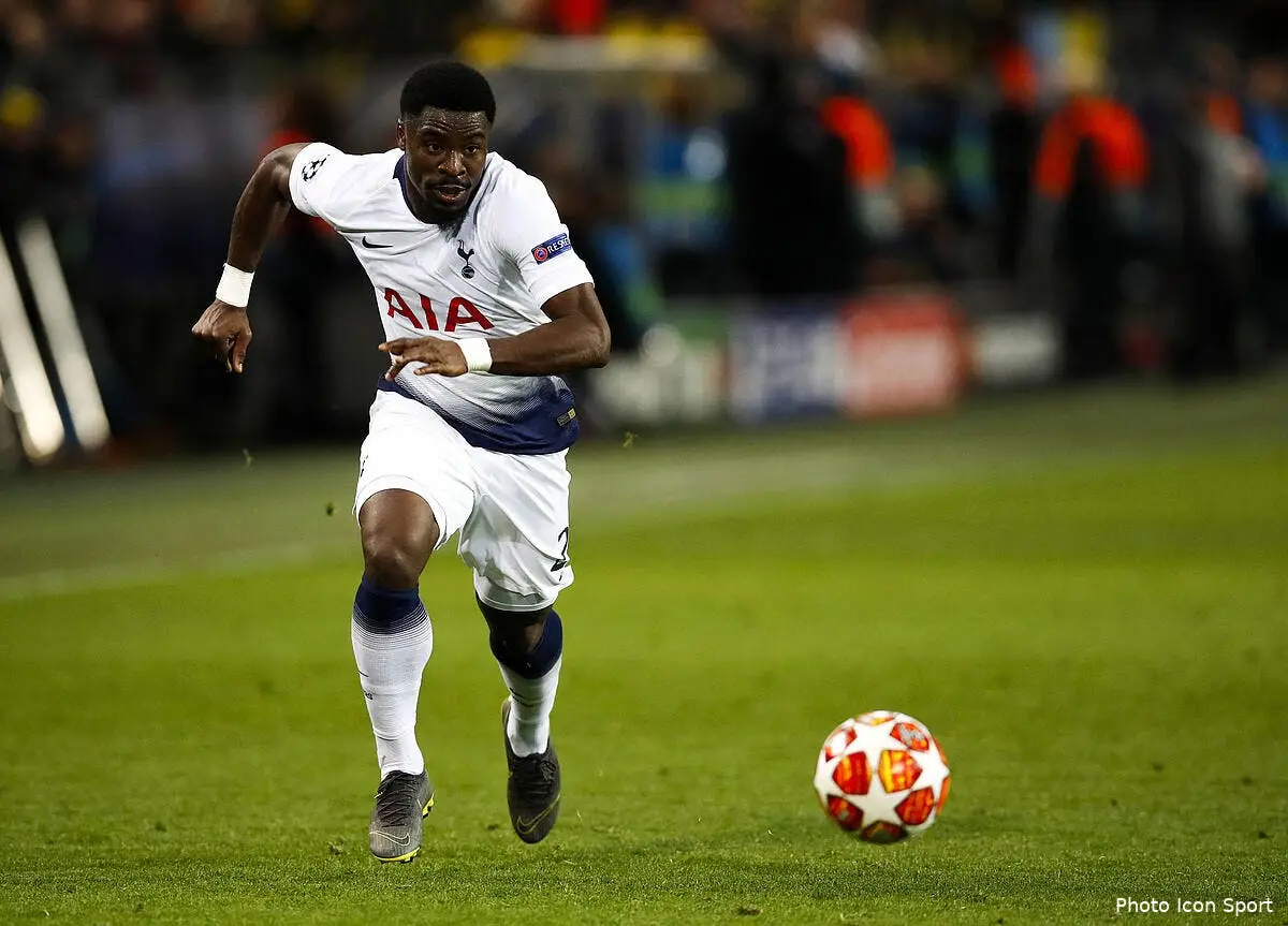 psg serge aurier pense toujours a paris icon 41611491253733