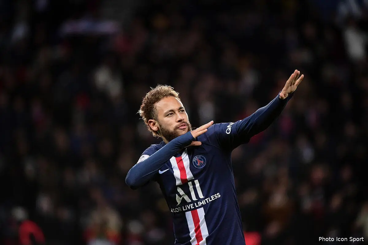 psg un militant lgbt menace officiellement neymar icon winter 21122019112041286765