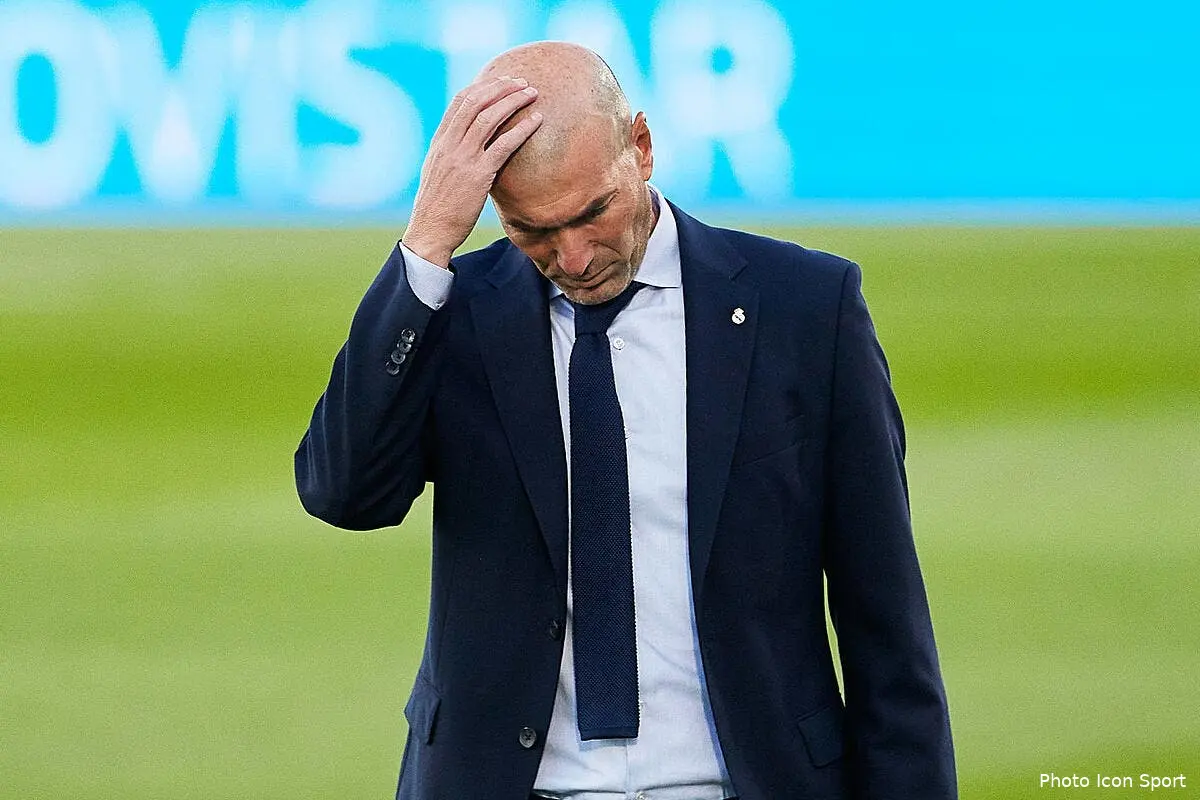 real zidane demande un nouvel effectif au pere noel zidane 36 300687