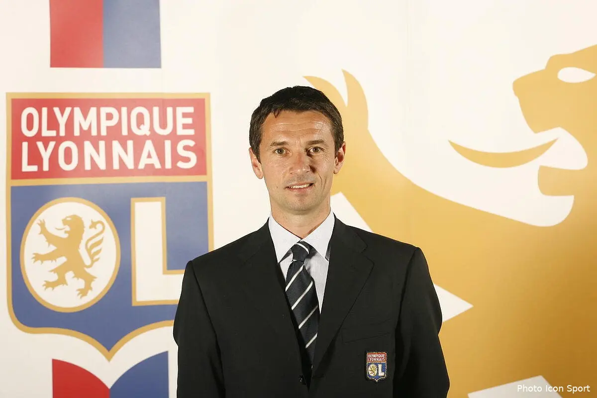 Rémi Garde favori pour succéder à Claude Puel à l'OL
