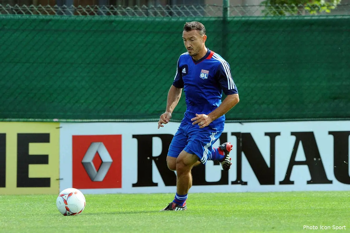 Rémi Garde reconnait l’intérêt de l’OL pour Malbranque