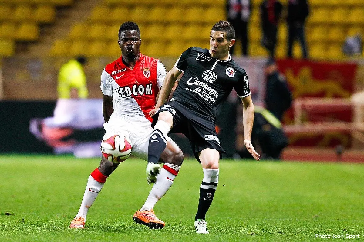 Rennes enfonce Guingamp, Caen freine Monaco