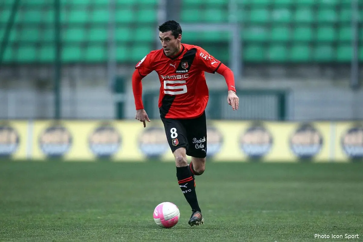 Rennes retrouve le sourire et revient sur l'OL