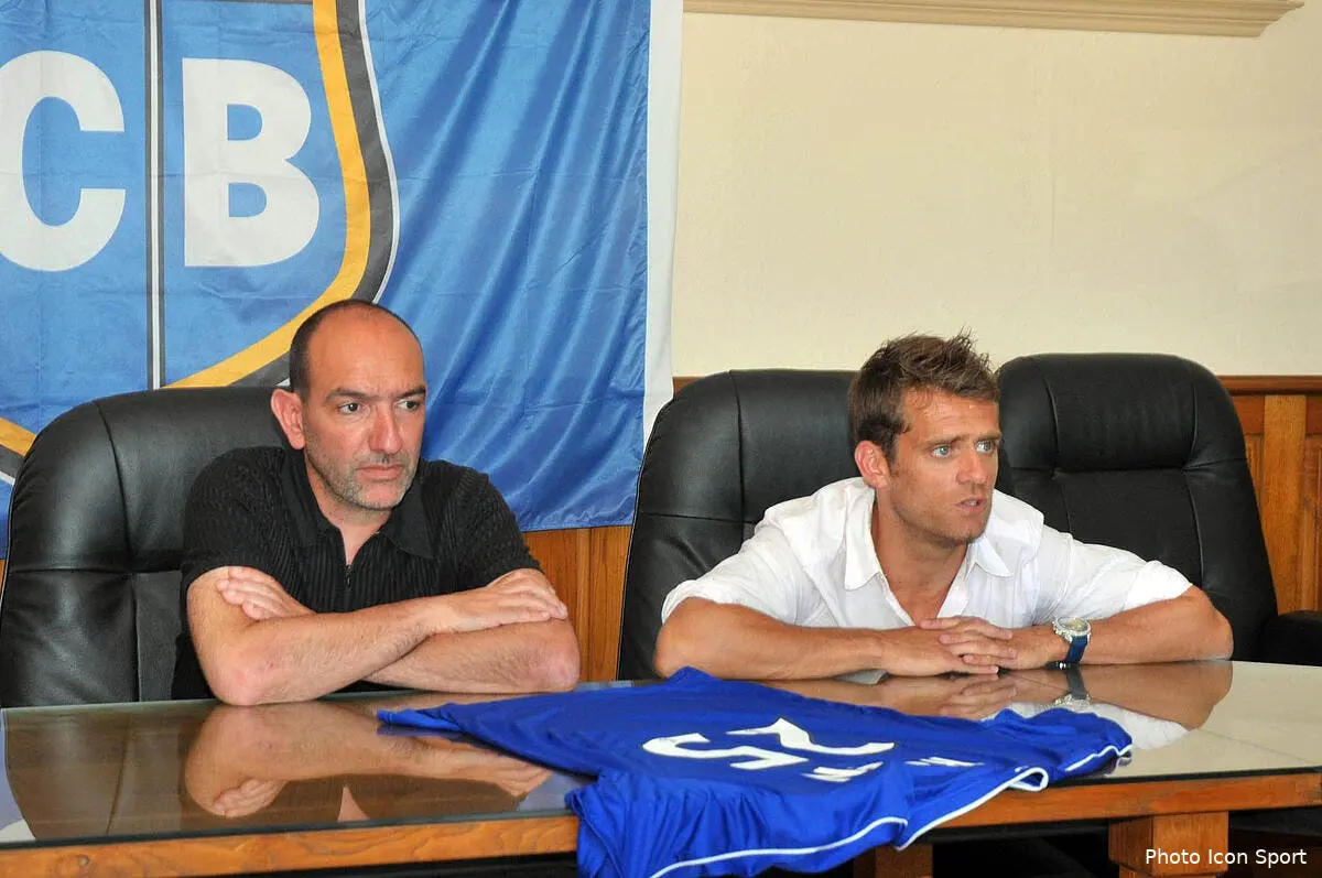 Rothen ne débarque pas en Corse avec ses tongs et son maillot