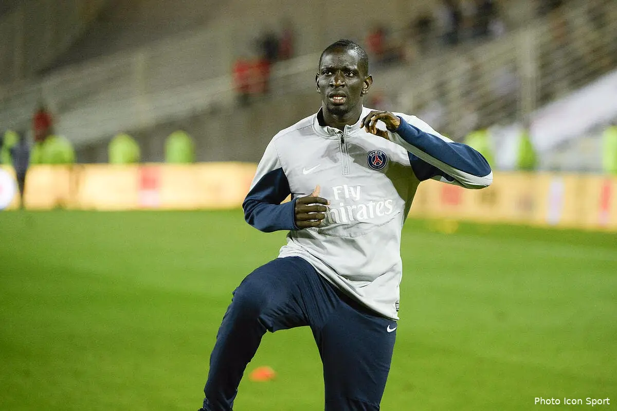 Sakho, le banc de Liverpool ne lui fait pas peur