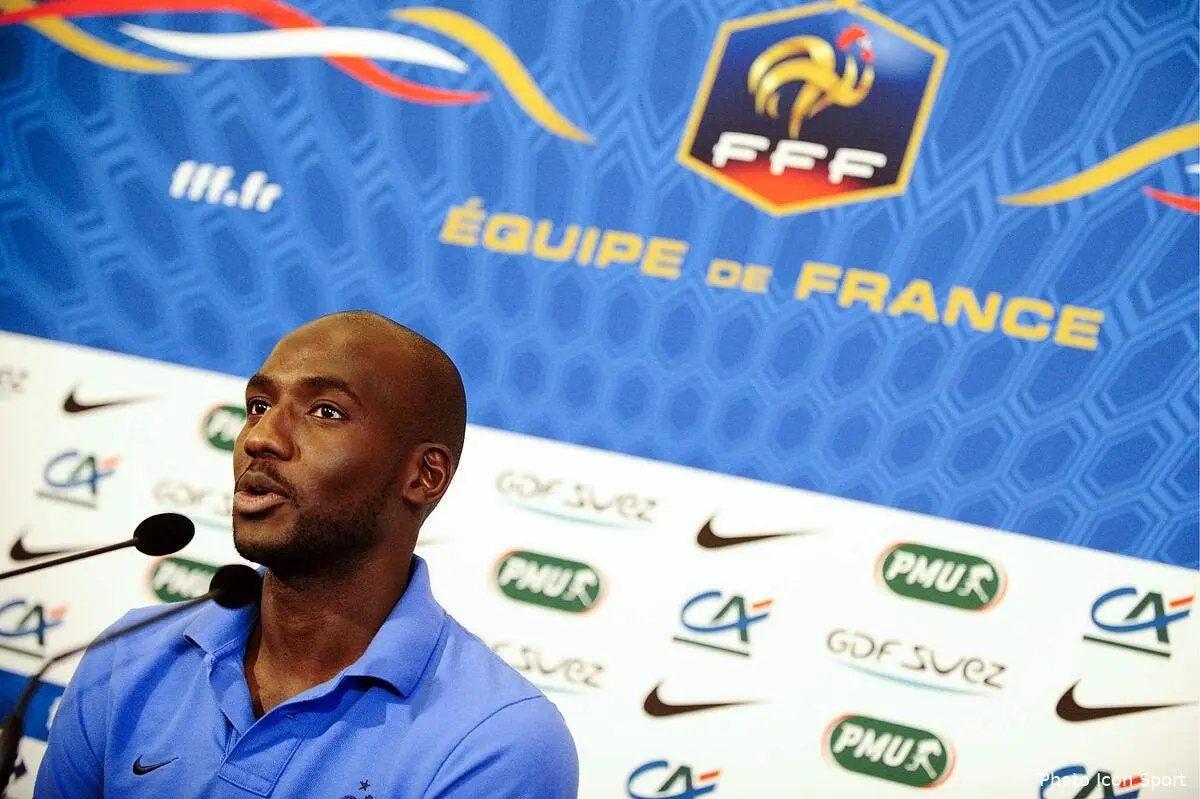 Alou Diarra fait la pub d'Alou Diarra chez les Bleus