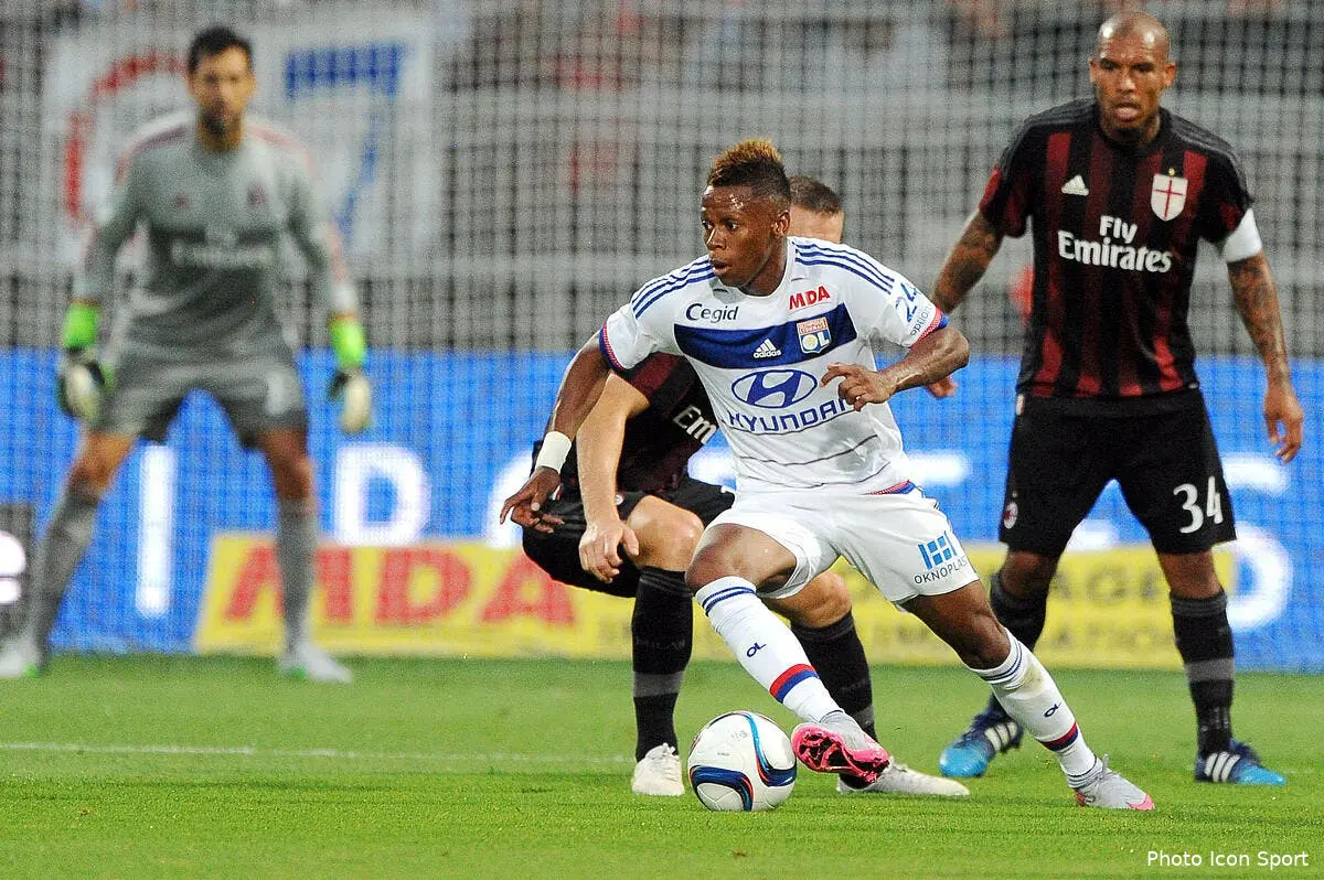 Tottenham offre 10ME à l'OL pour Njie !