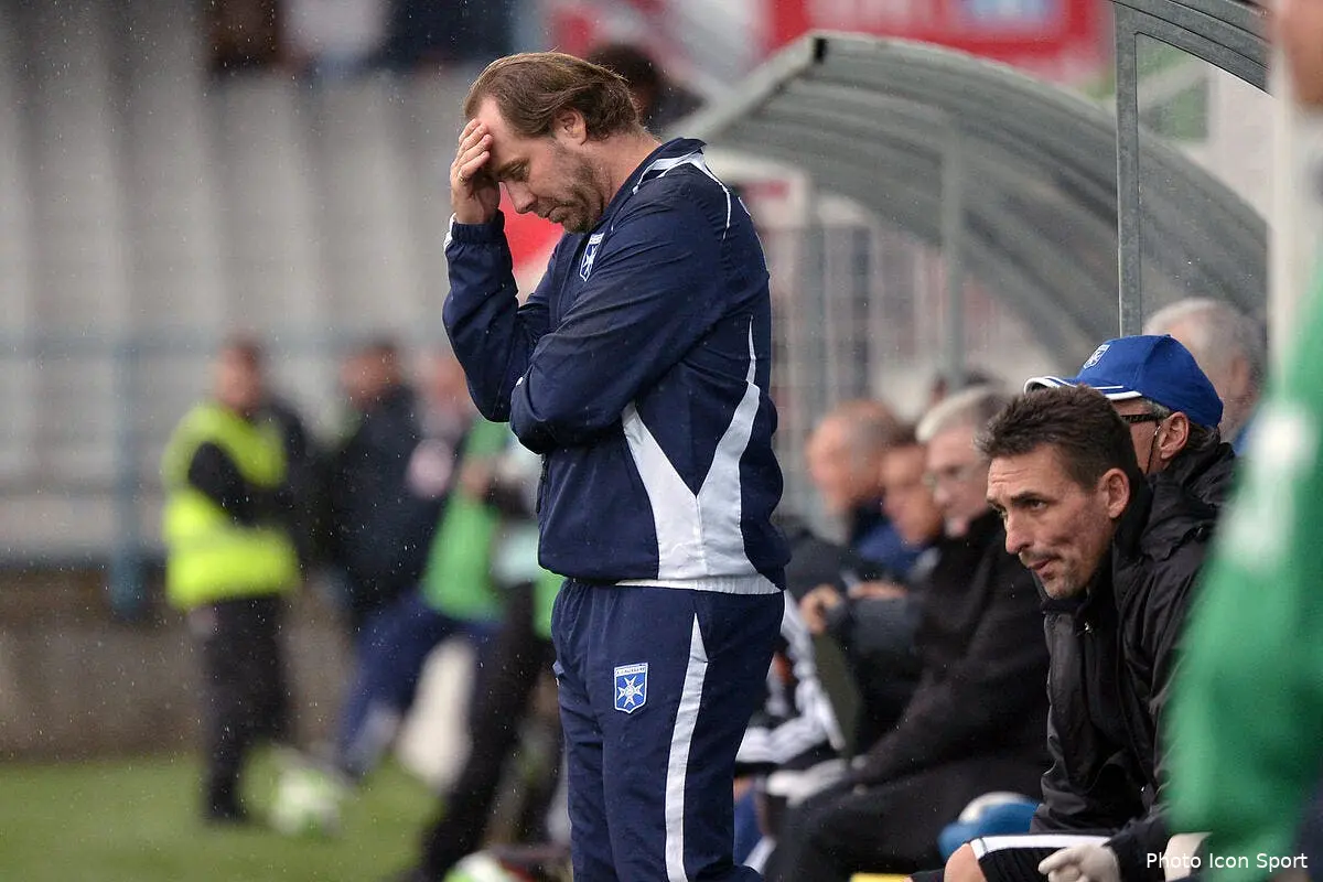 Wallemme éjecté d'Auxerre au profit de Casoni ?