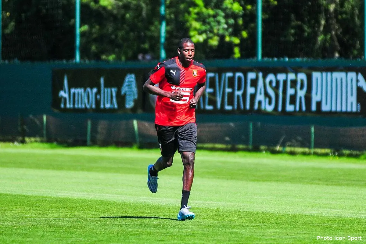 watford met 12 me rennes lache doucoure iconsport leb 290615 09 01119703