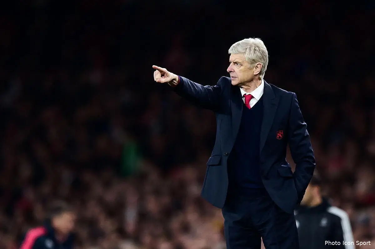 Wenger pousse Garde vers Aston Villa