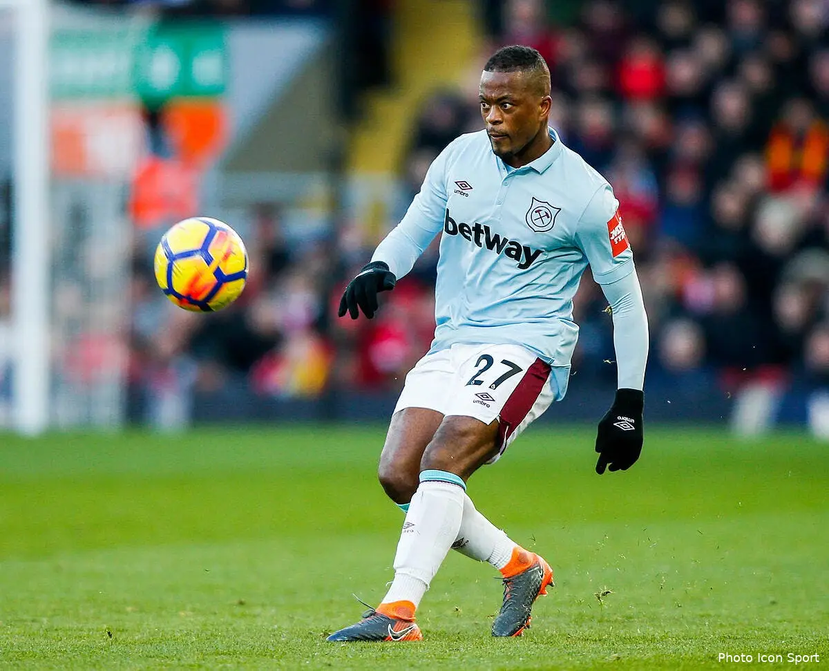 West Ham : Evra dans le dur, les fans dénoncent l'imposture