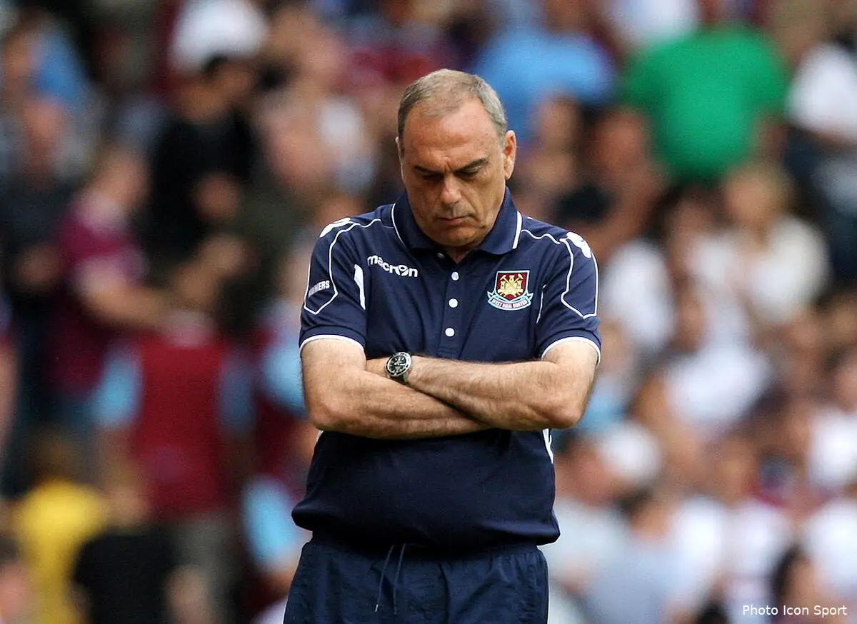 West Ham vire Avram Grant !