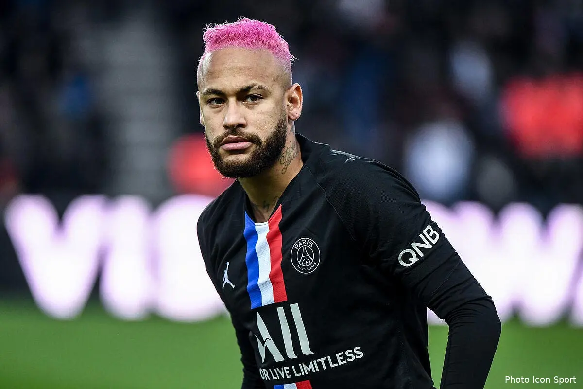 wtf neymar c est lady gaga au psg icon dib 010220 11 72278435