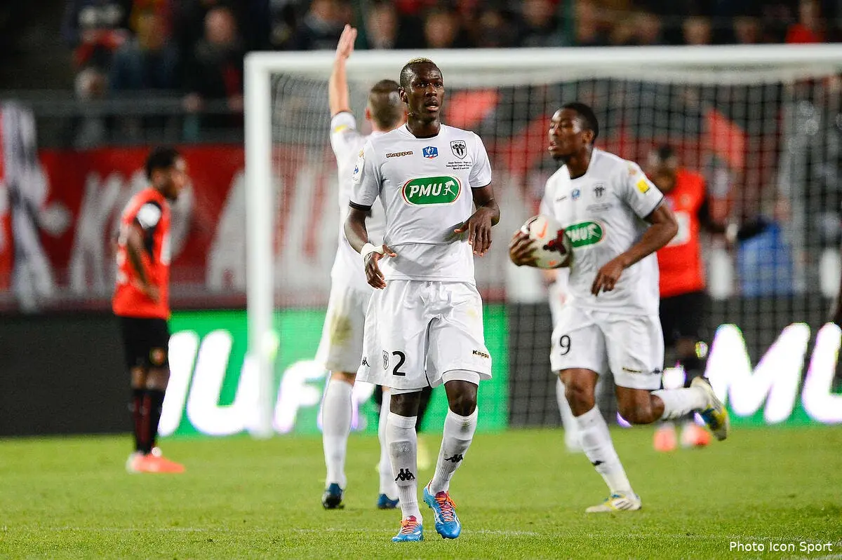 Yattara, c'est « 10 à 15 buts » pour l’OL promet la légende
