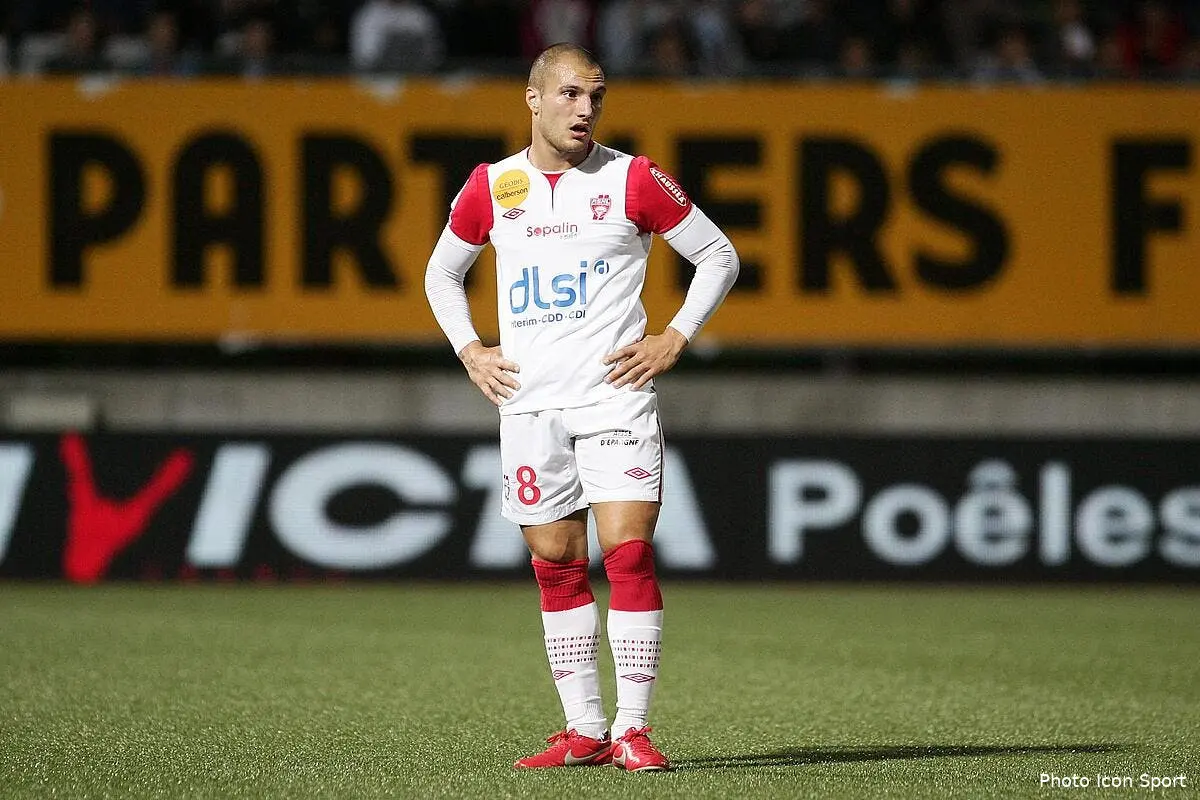 Yohan Mollo se fait détruire par Jean Fernandez !