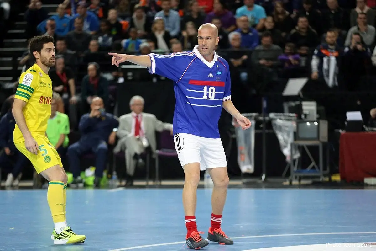 Zidane évite de se mouiller avec l'équipe de France