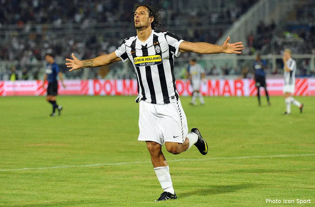 10e j la juventus frappe tres fort 39580 5729