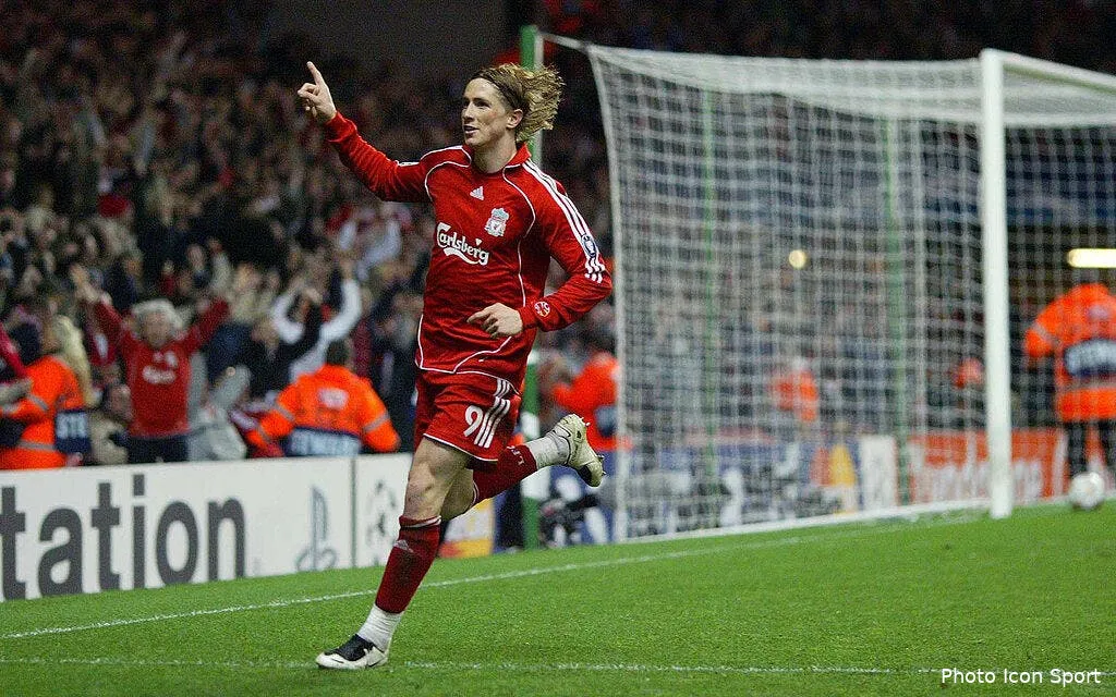 10e j tottenham tombe de haut 39271 5689