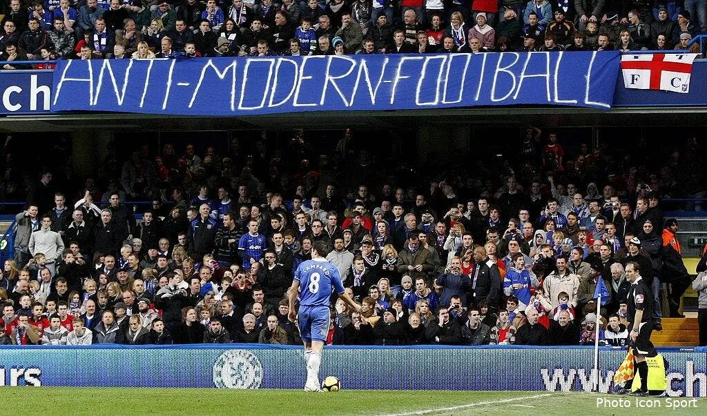 50 supporters de chelsea surveilles de pres a marseille 63845 12764