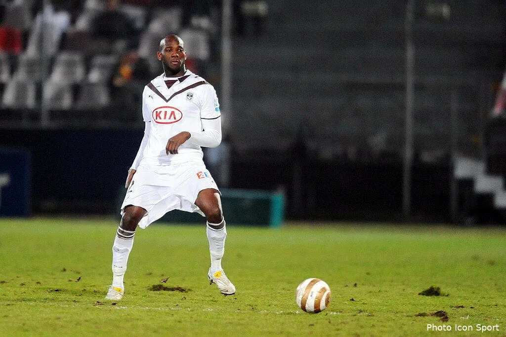 a bordeaux defense de se louper 47044 7065