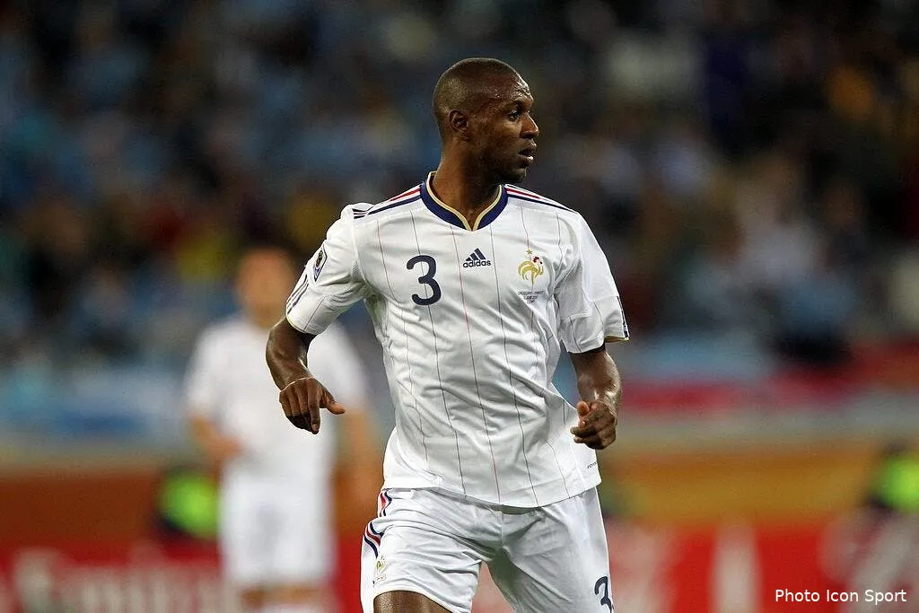 abidal de banni a capitaine des bleus 62723 11960