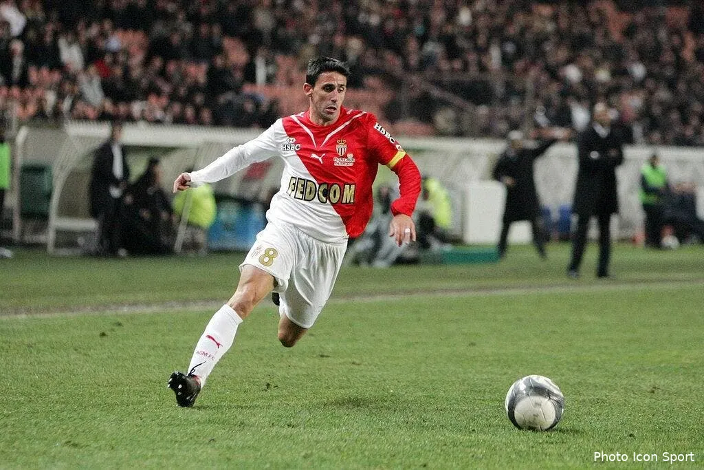 alonso voit monaco en pole 46404 6942