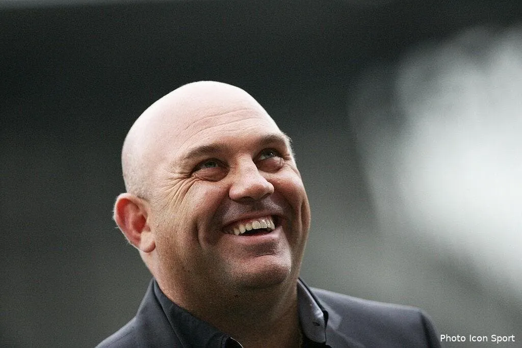 antonetti refuse le statut de favori 58199 9562