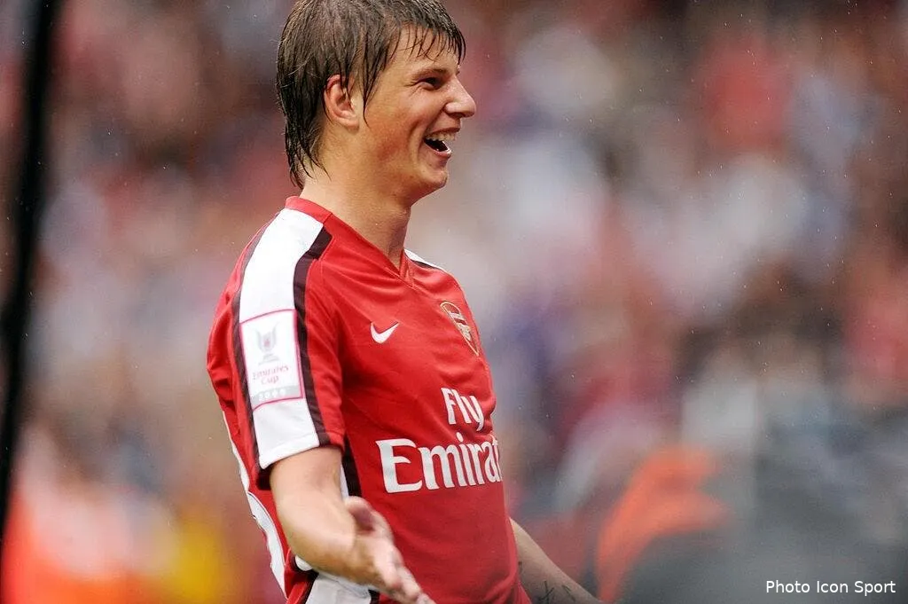 arshavin vous ne me verrez pas embrasser l ecusson d arsenal 52383 8039