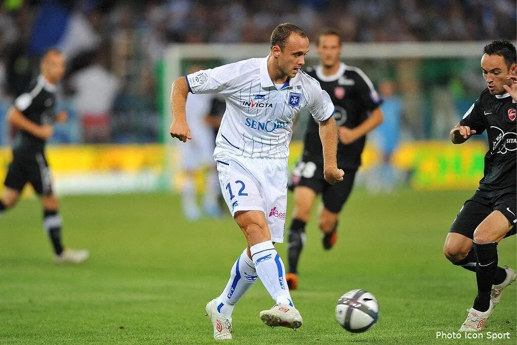 auxerre pris de haut par le zenith 58350 9639