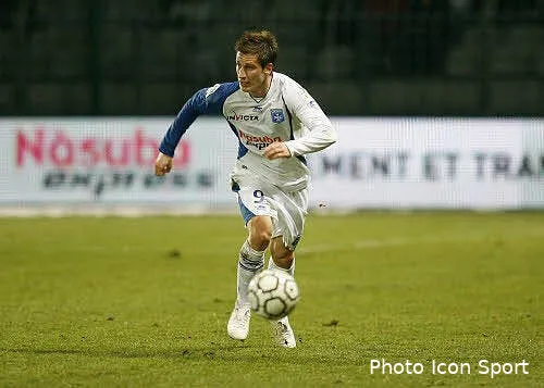 auxerre retombe dans ses travers 23944