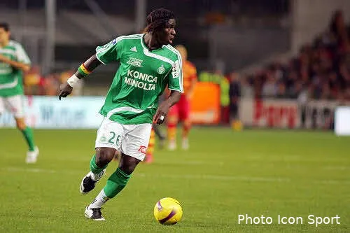 bayal main dans la main avec perrin 15800