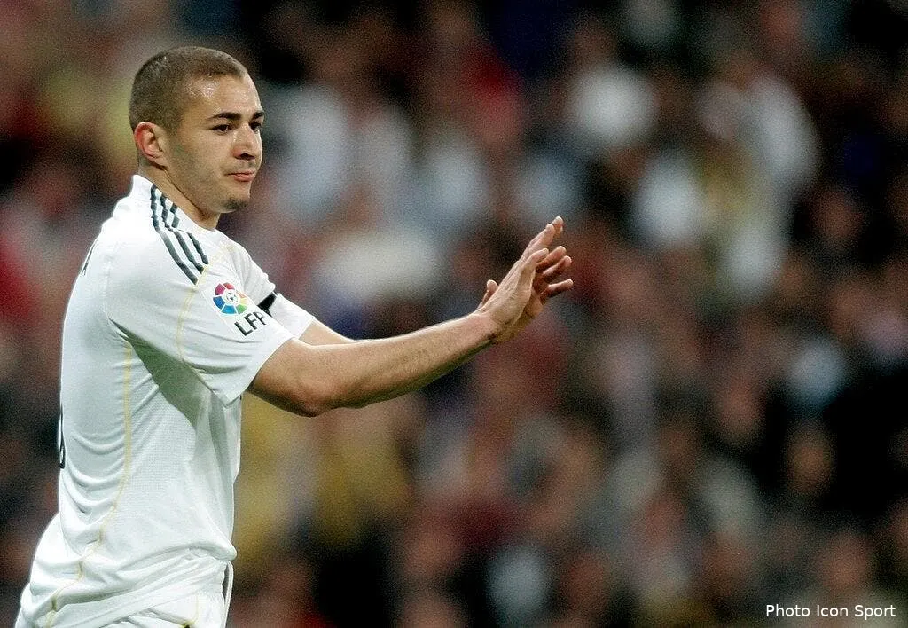 benzema la carotte du real pour avoir vidic 54813 8531