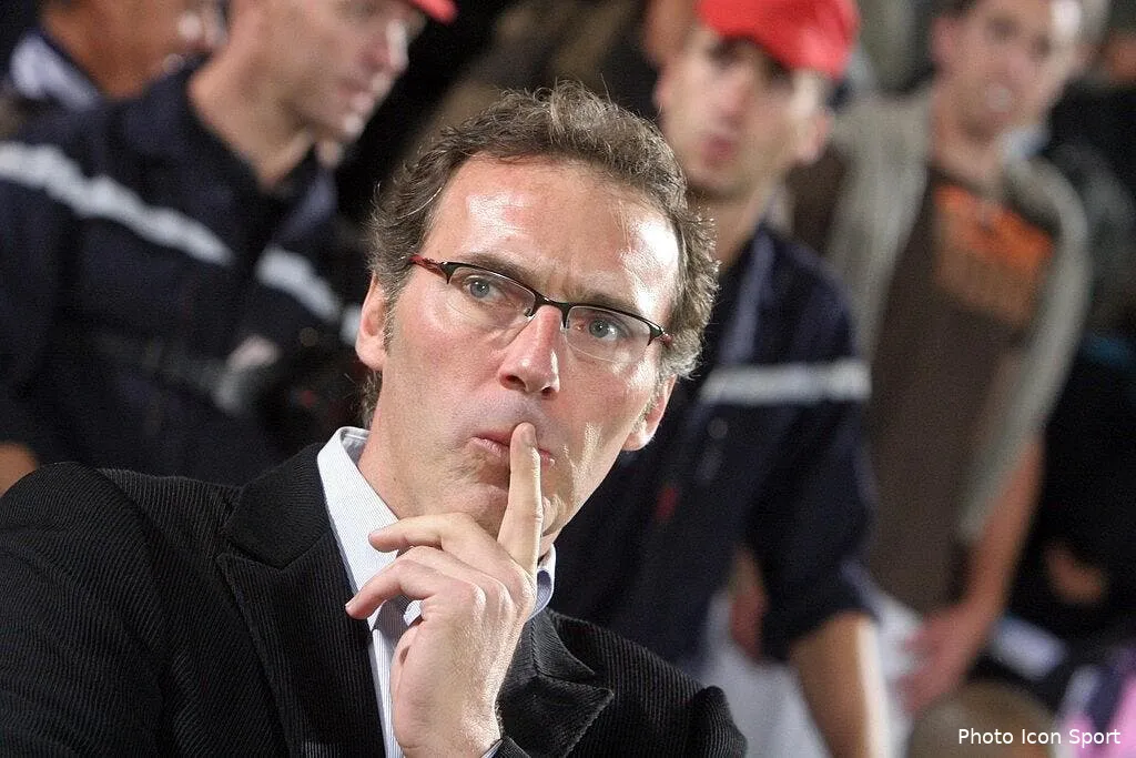 blanc et les bleus il ne manque plus que le contrat 53934 8370