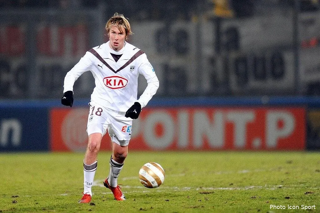 bordeaux la deuxieme lame 45927 6851