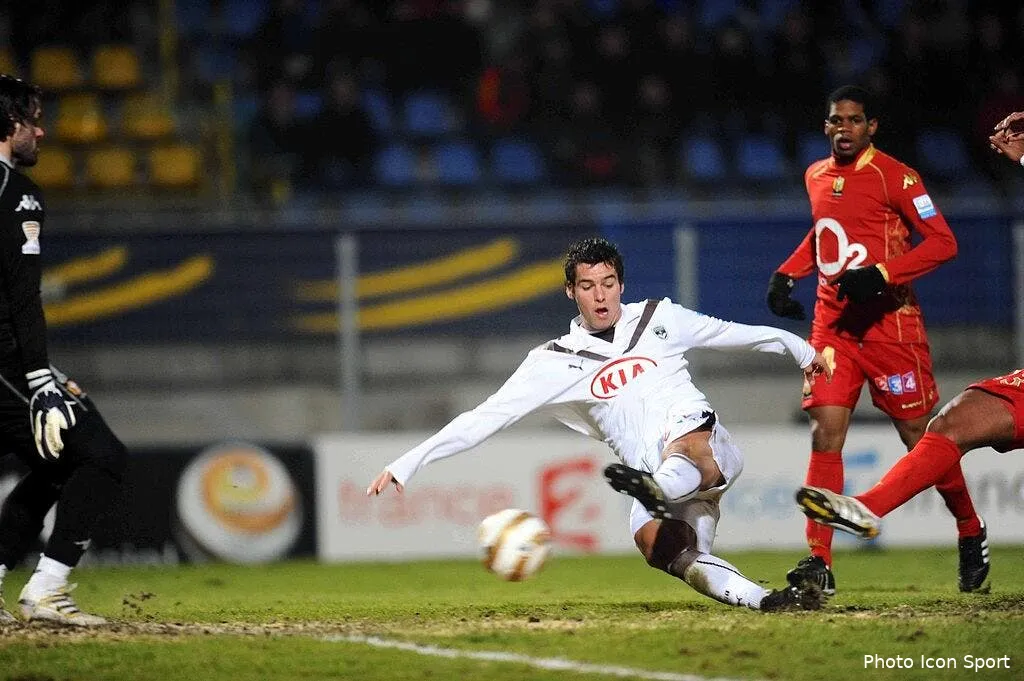 bordeaux poursuit son carton plein 45753 6829