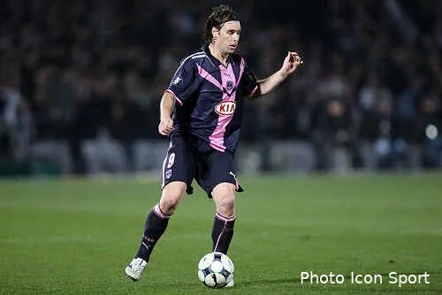 bordeaux sort avec les honneurs 20891