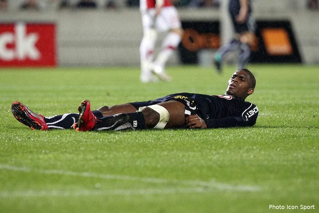 bordeaux stoppe net 61433 11162