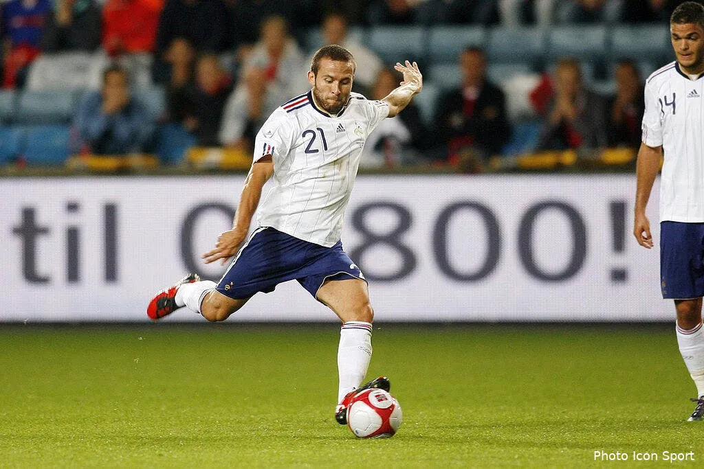 cabaye tout heureux d etre chez les bleus 58706 9814