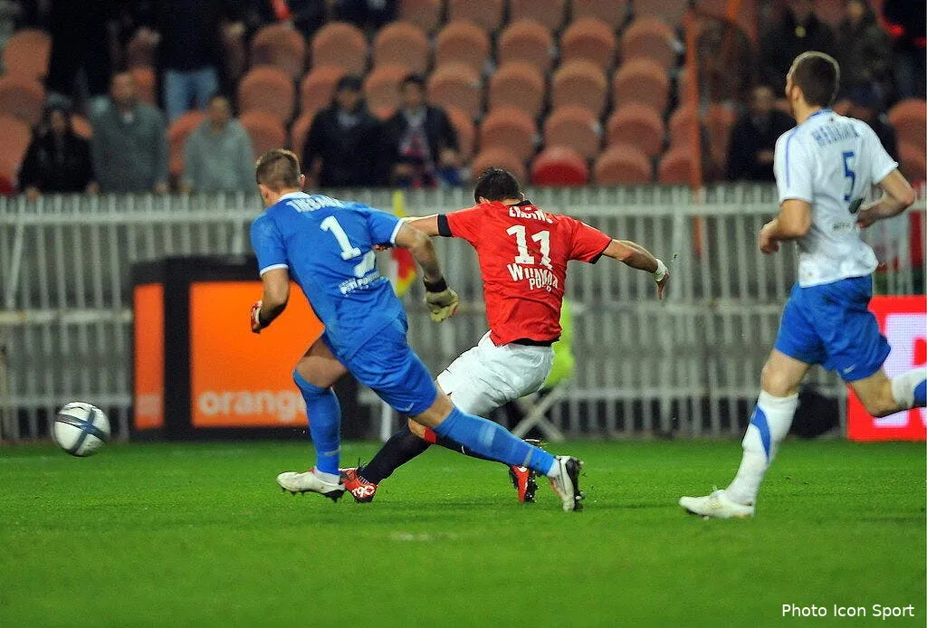 caen avait mal regle son reveil 62937 12094