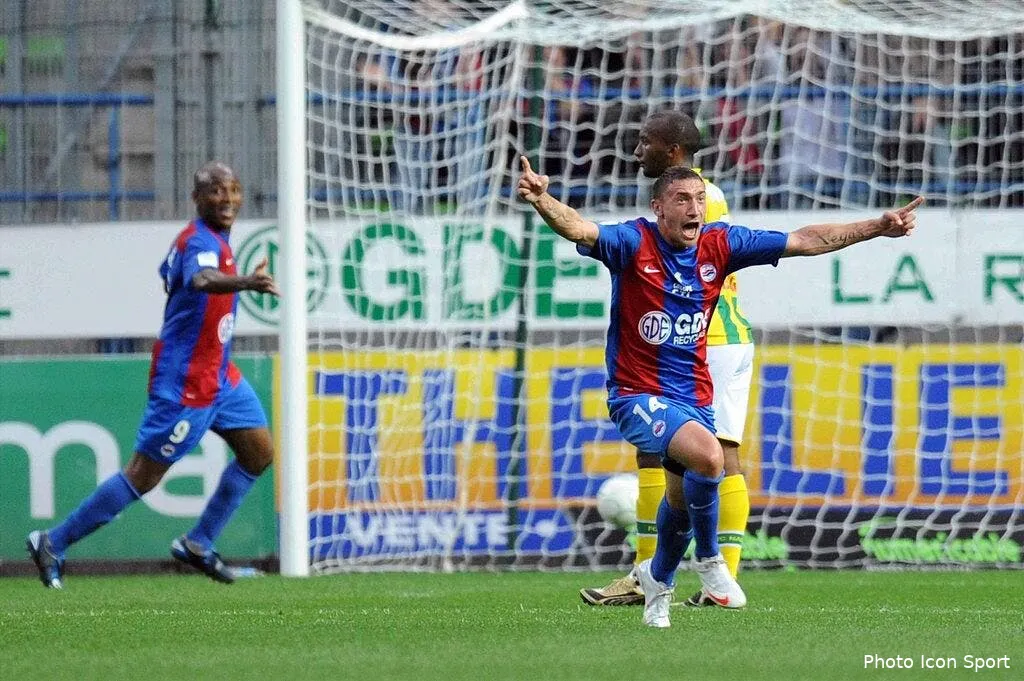 caen chasse le doute 33629 4831