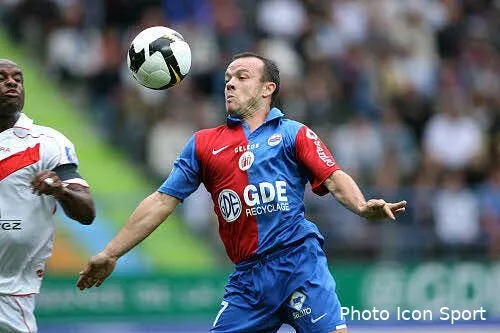 caen silence on coule 20164