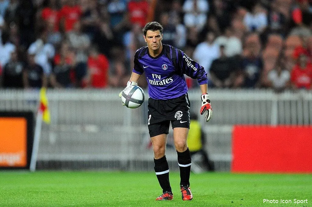 coupet veut la paix et l amour au psg 66090 14569