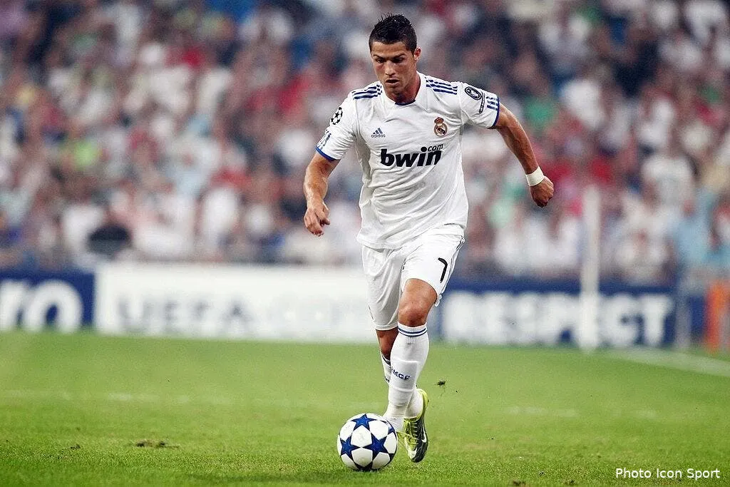 cristiano ronaldo joueur de poker peu discret 63848 12767