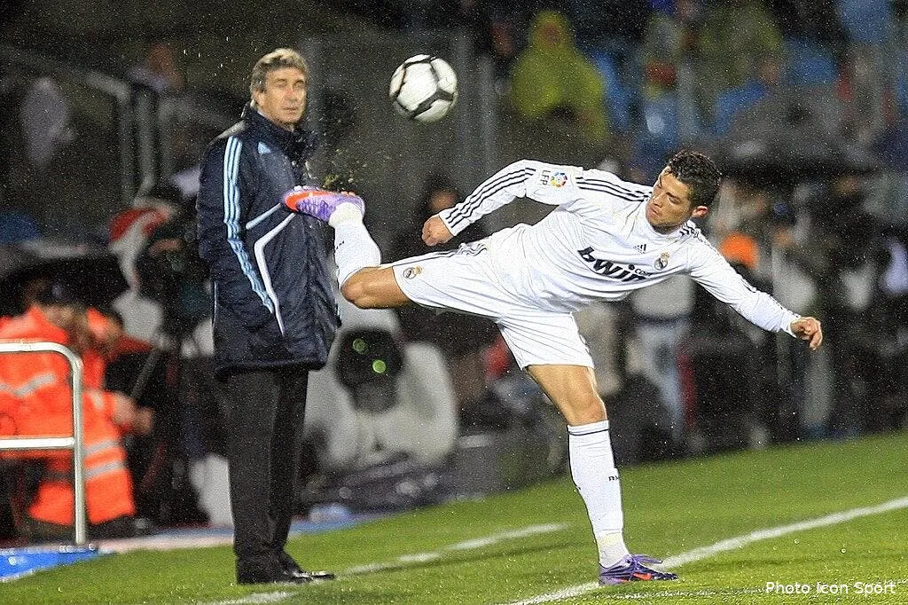 cristiano ronaldo parce qu il le vaut bien 50447 7656