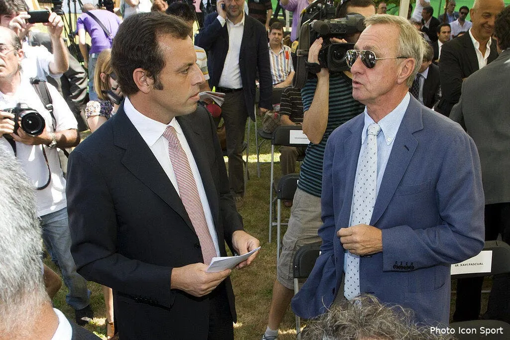 cruyff a honte pour le maillot du barca 64185 13016